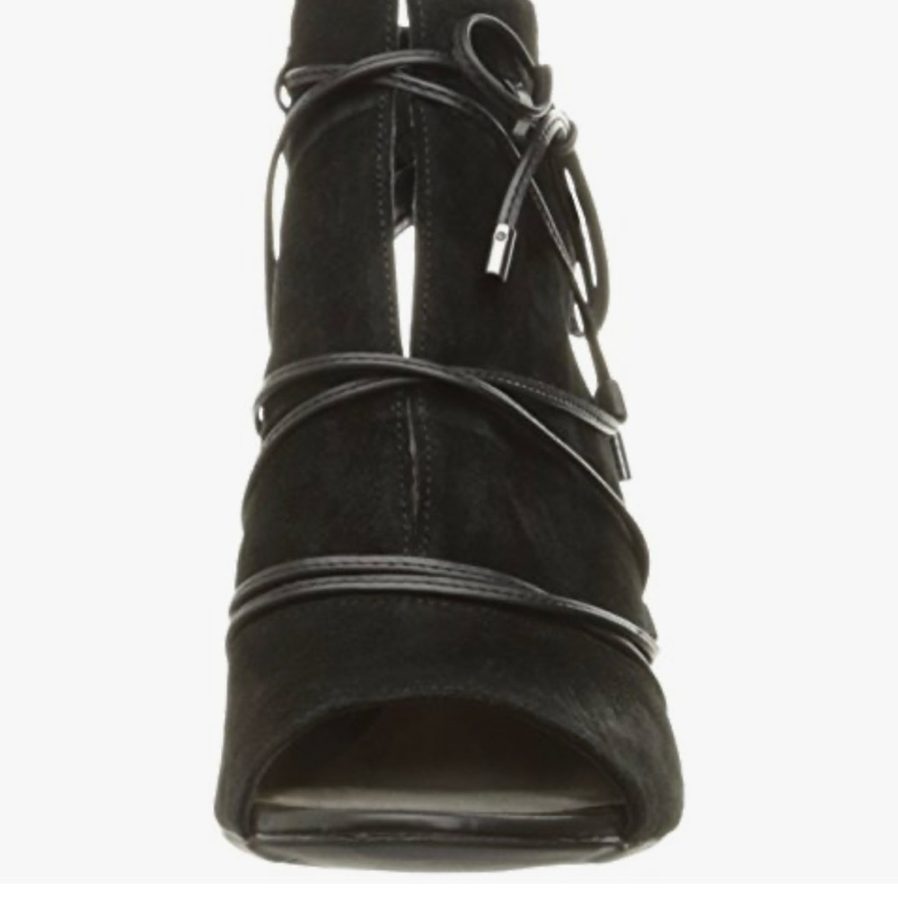 Franco Sarto Quinera Ankle Bootie
 Women's Heels - Picture 2 of 6